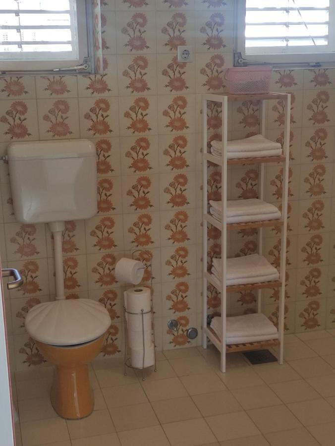 Apartment Landeka Примоштен Екстер'єр фото