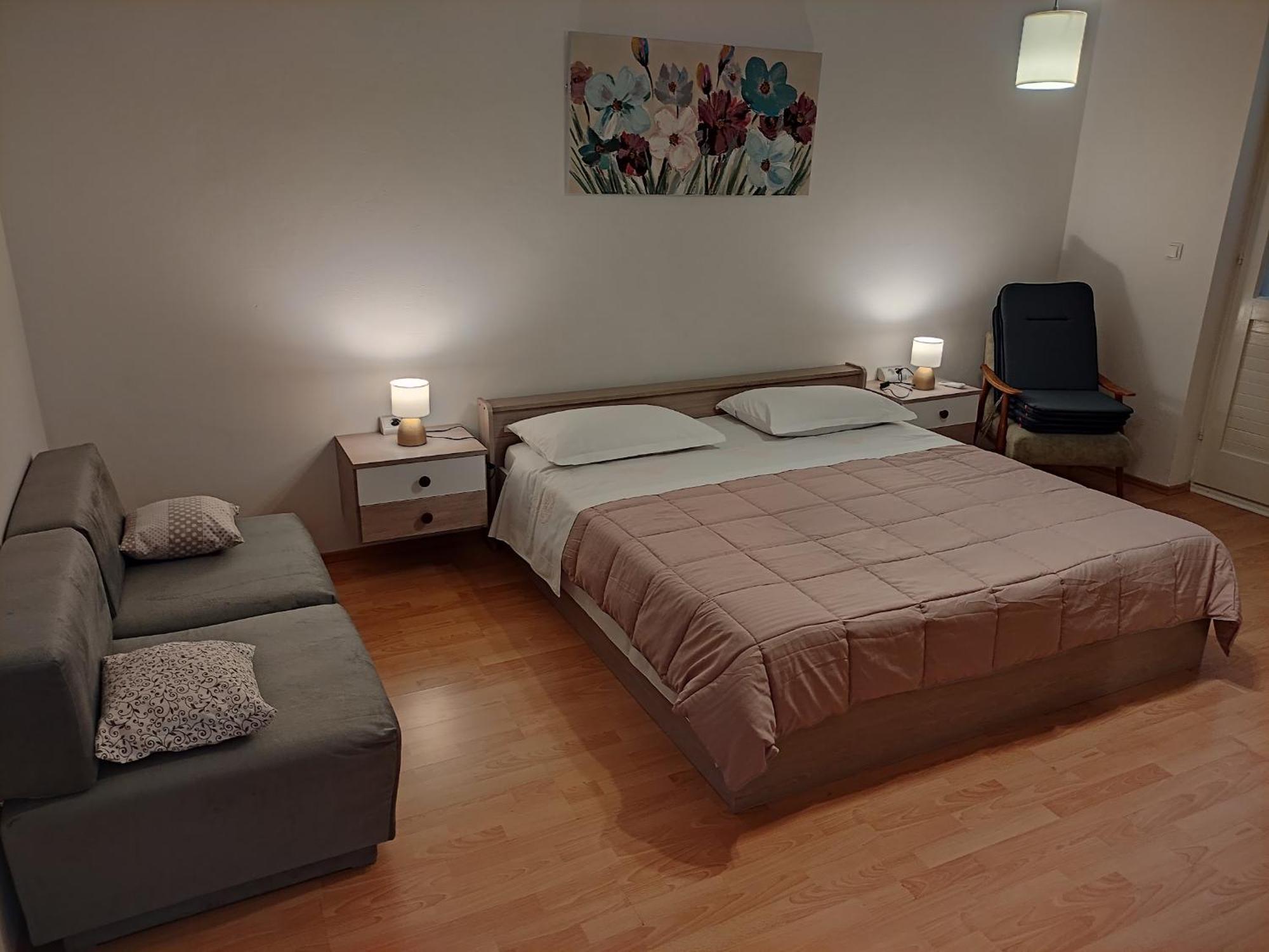 Apartment Landeka Примоштен Екстер'єр фото